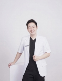 drg. Ricky Aditya Layarta